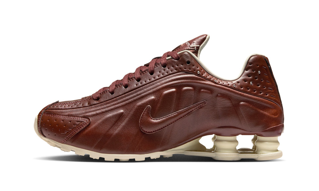 Nike Shox R4 Dark Pony (Women's) — Foto 1