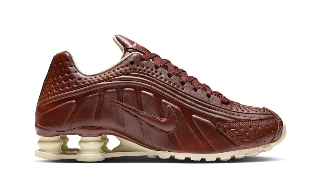 Nike Shox R4 Dark Pony (Women's) — Foto 3