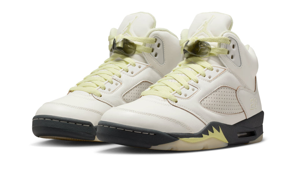 Air Jordan 5 Retro Luminous Green (W) IM7592-130 — Vista 2