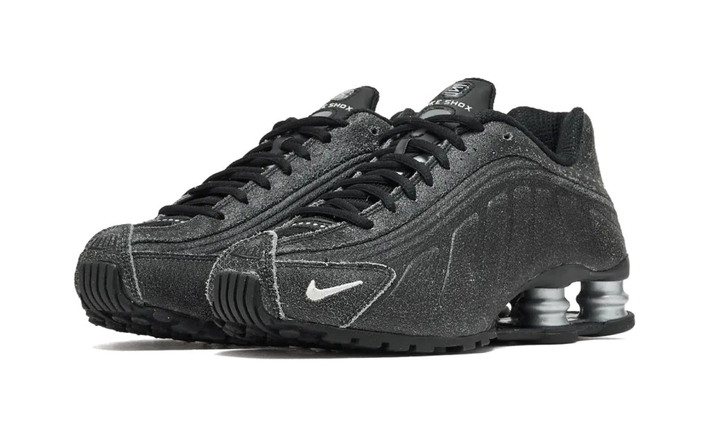 Nike Shox R4 Black Distressed Leather — Foto 2