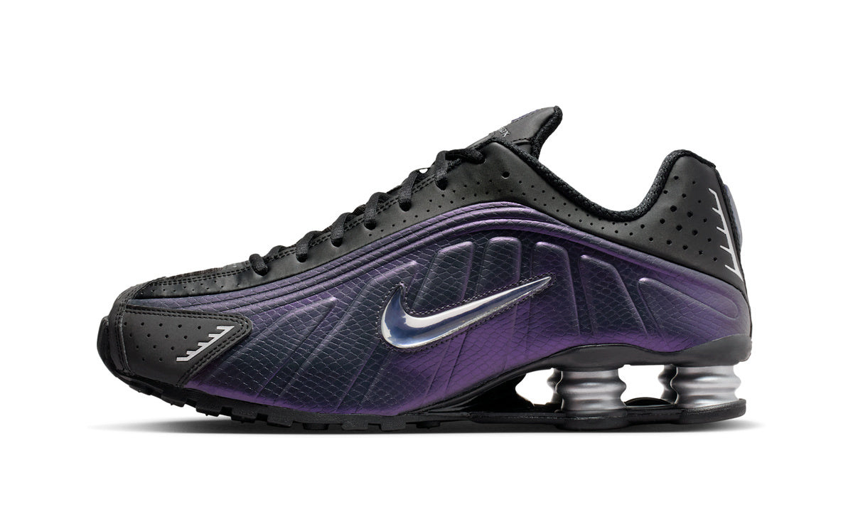 Nike Shox R4 Black Metallic Silver Purple Dynasty — Foto 1
