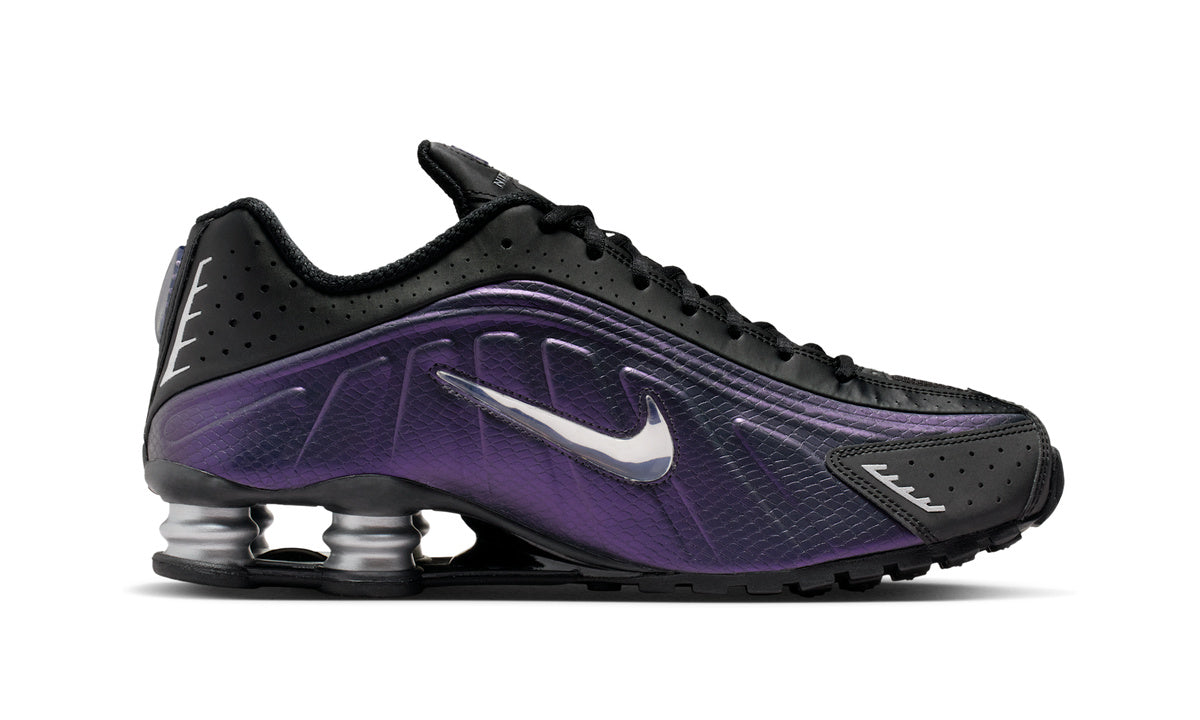 Nike Shox R4 Black Metallic Silver Purple Dynasty — Foto 3