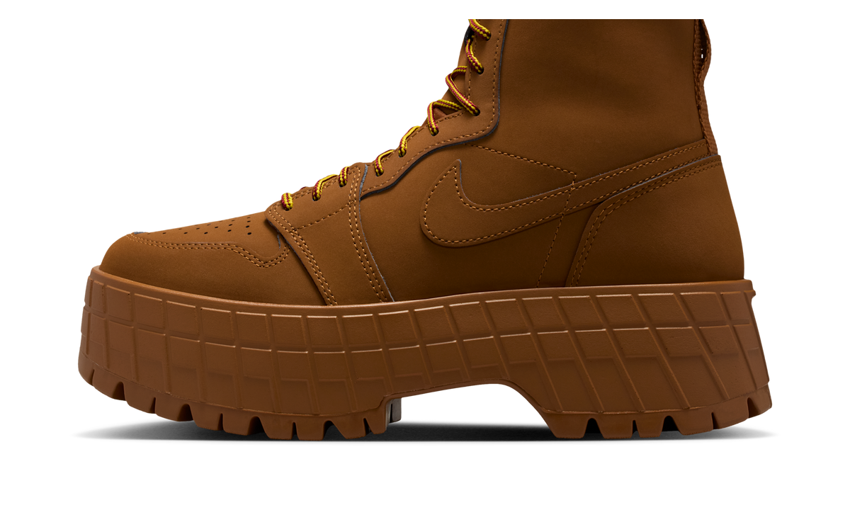 Air Jordan 1 High Brooklyn Light British Tan (Women's) IO8742-281 — Vista 1