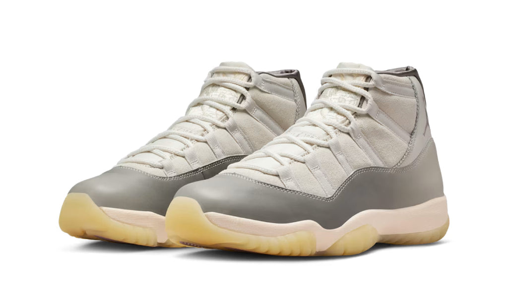 Air Jordan 11 Retro Tokyo IQ3459-072 — Vista 2