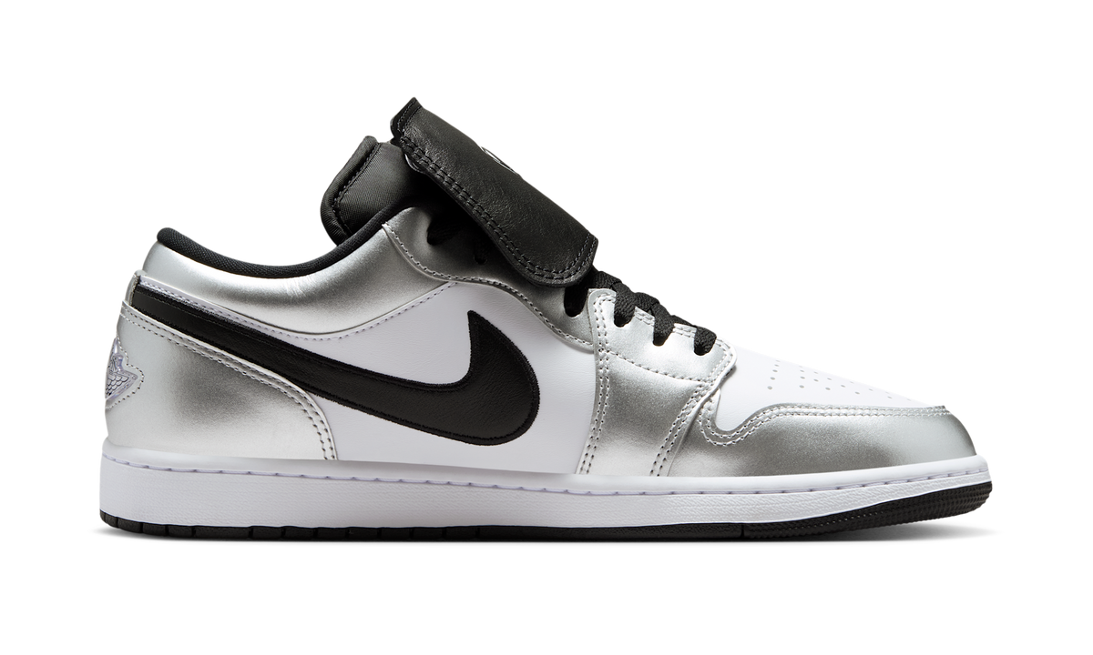 Air Jordan 1 Low SE Metallic Silver Tiempo (GS) IR2310-100 — Vista 2