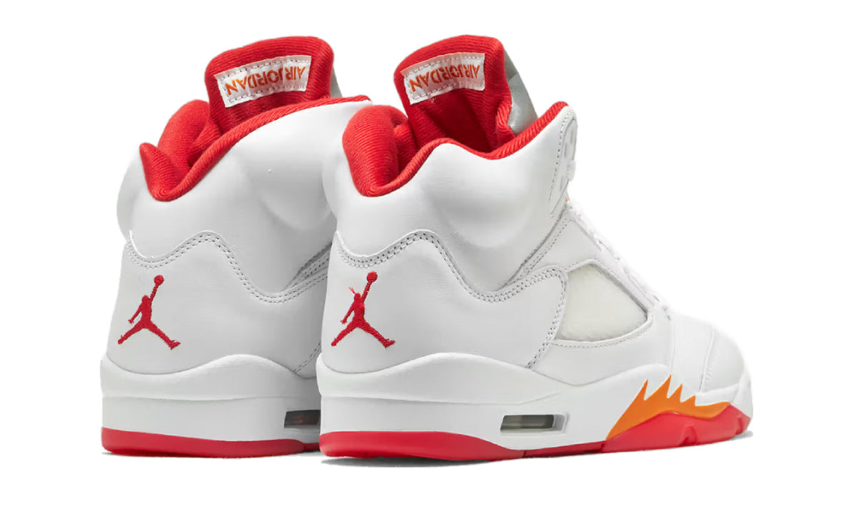 Air Jordan 5 Retro Sunset (2026) IV5678-102 — Vista 3