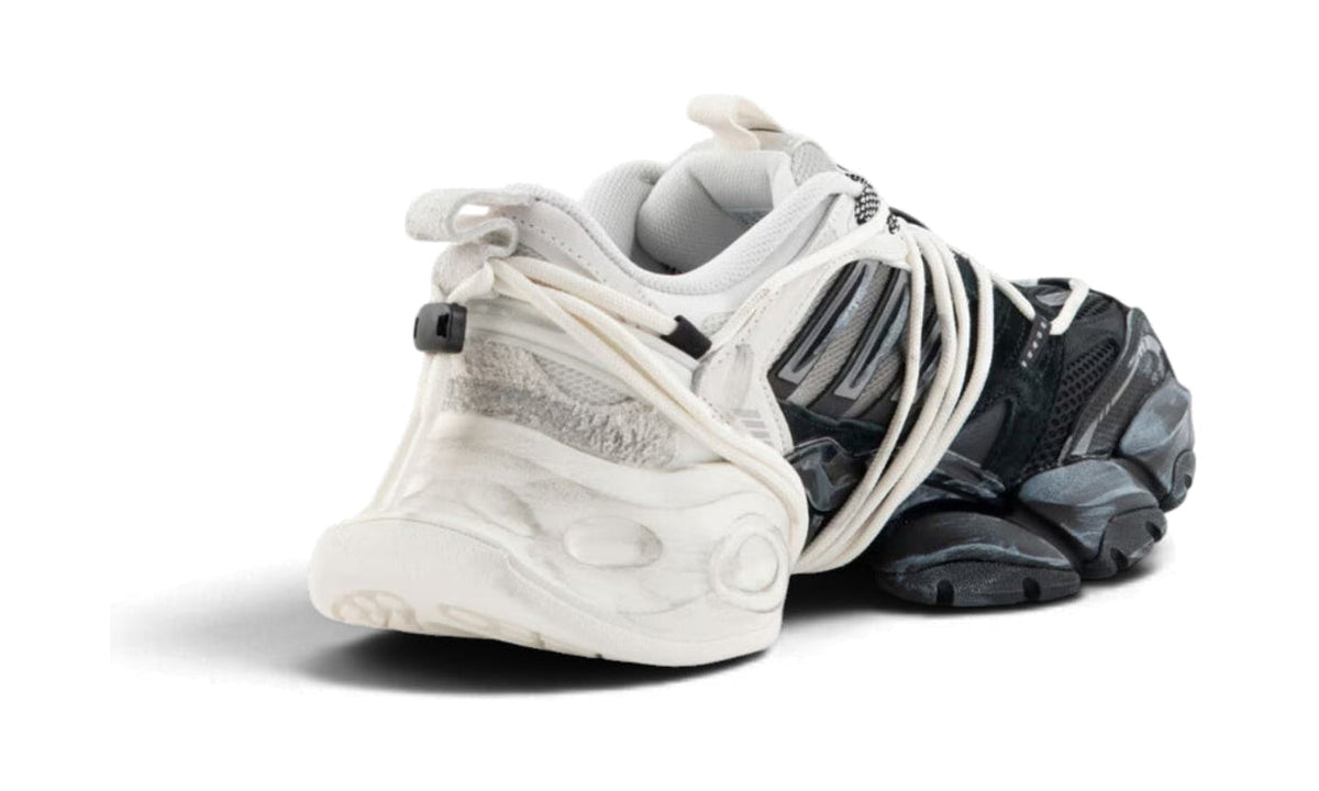 Adidas XLG Runner Deluxe 2.0 Black Iron Metallic
