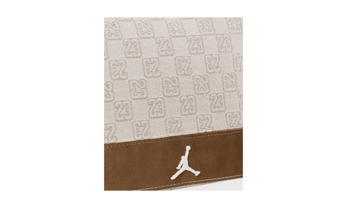 Jordan Monogram Mini Bolso Bandolera (3.6L) Coconut Milk