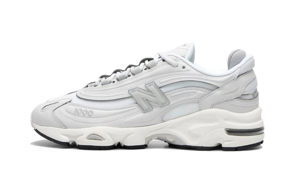 New Balance 1000 Raincloud Pack Silver Metallic M1000JB — Vista lateral