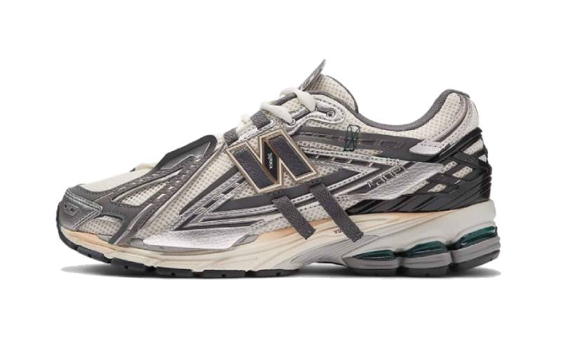New Balance 1906A Silver Metallic M1906AD — Vista lateral