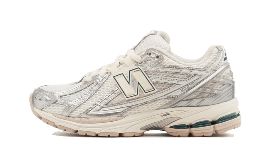 New Balance 1906R Silver Metallic Sea Salt M1906REE — Vista lateral