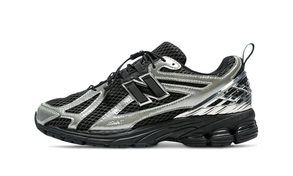 New Balance 1906R The Basement Black Silver M1906RBS — Vista lateral
