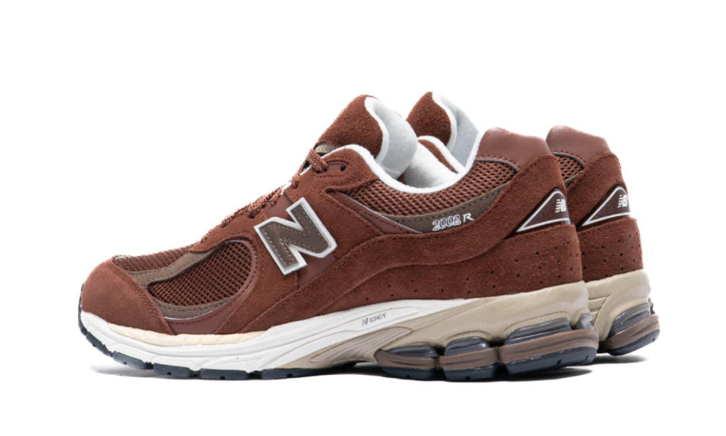 New Balance 2002R Rich Oak Dark Mushroom M2002RFF — Vista adicional