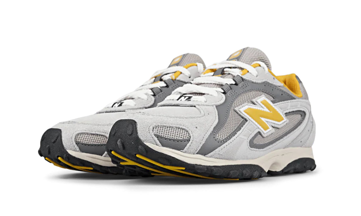 New Balance 204L Raincloud Baroque Gold U204LNPB — Vista adicional
