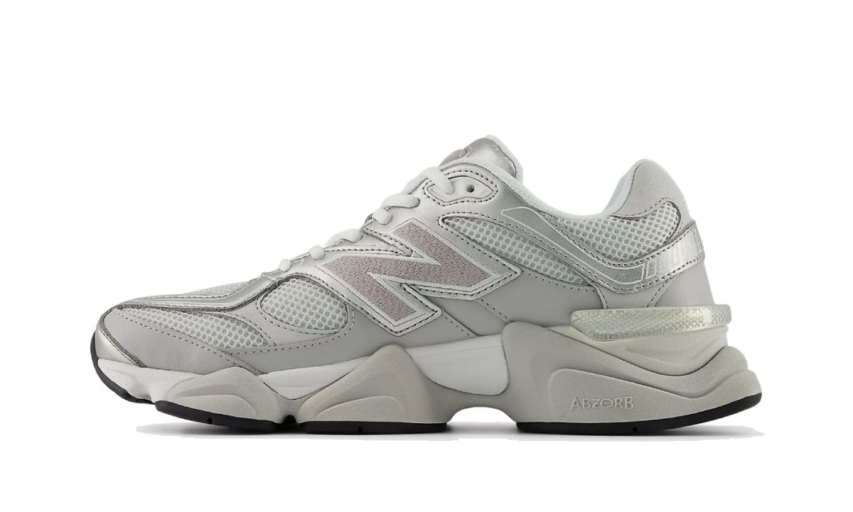 New Balance 9060 Raincloud Truffle Salt U90606MU — Vista lateral