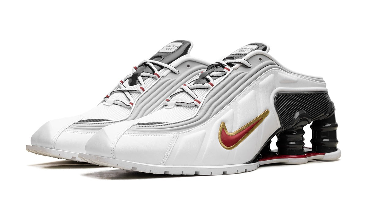 Nike Shox MR4 Mule Martine Rose Metallic Platinum Varsity Red (Women's) — vista 2