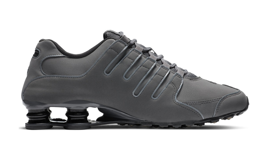 Nike Shox NZ Dark Grey — vista 3