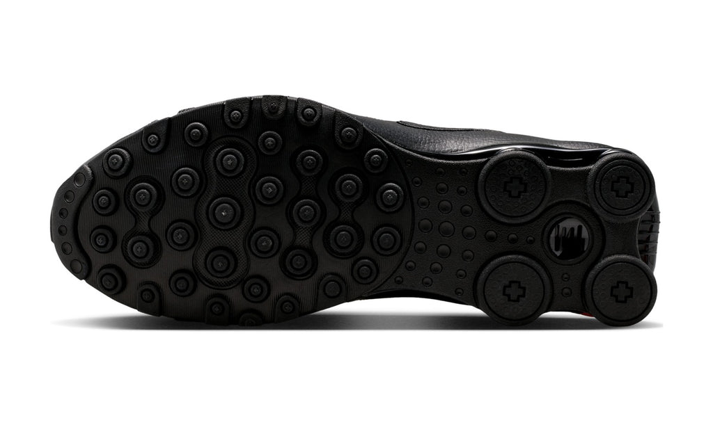 Nike Shox NZ Men‘s shoes Black/Black/Black — vista 3