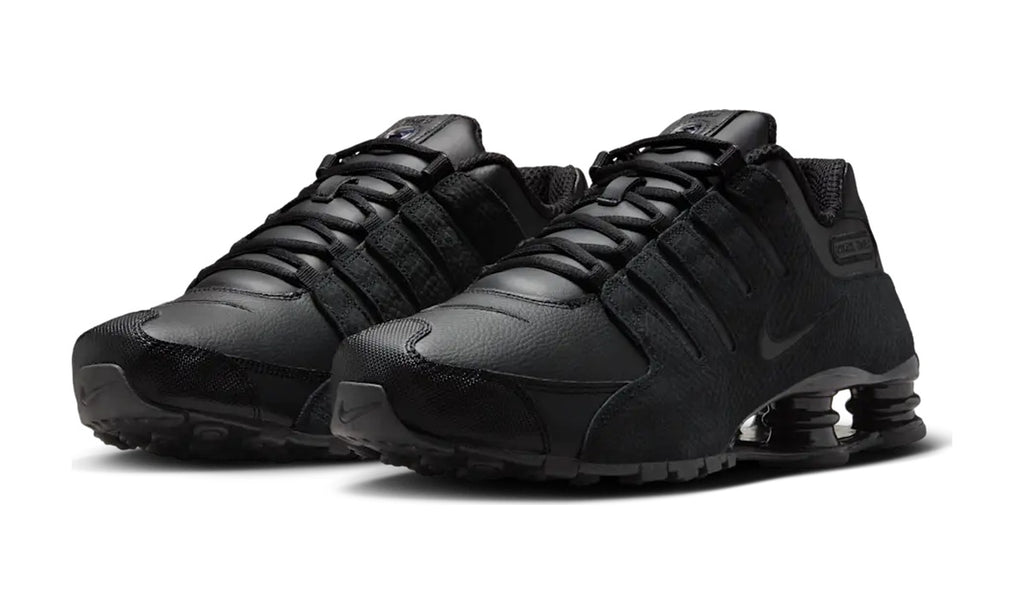 Nike Shox NZ Triple Black — vista 2