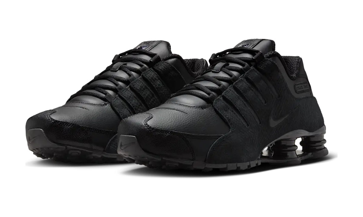 Nike Shox NZ Triple Black — vista 2