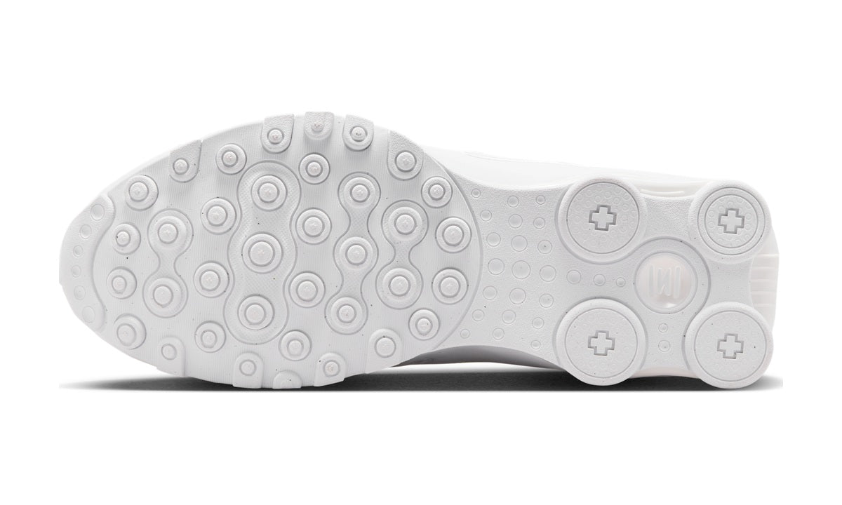 Nike Shox NZ Triple White — vista 3