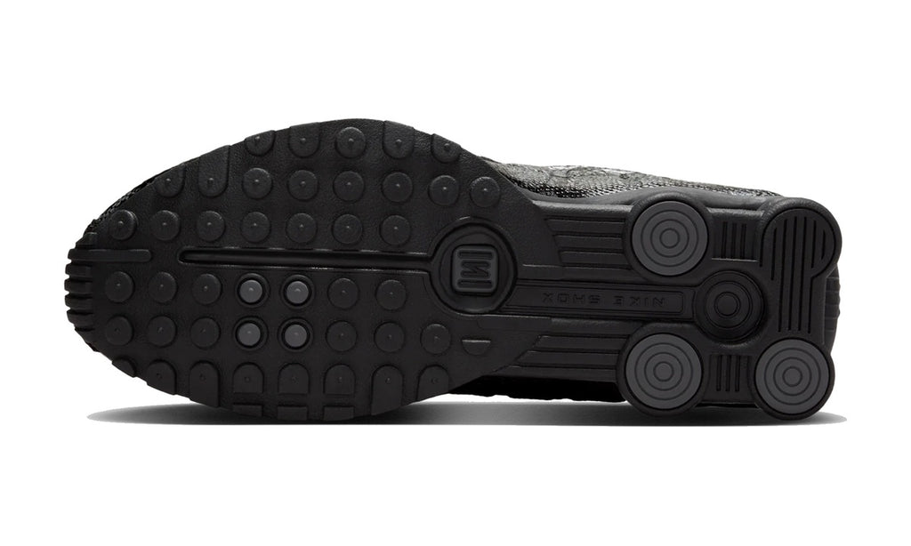 Nike Shox R4 Black Snakeskin (Women's) — vista 3