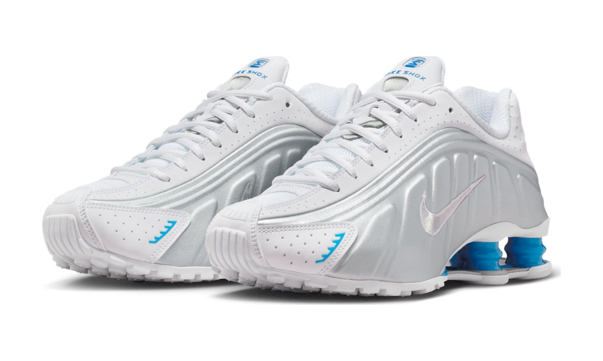 Nike Shox R4 White Blue Hero Silver (Women's) — vista 2
