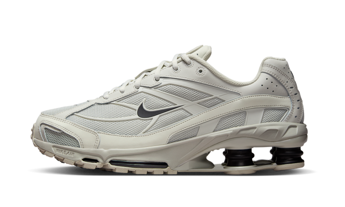 Nike Shox Ride 2 Light Bone Metallic Black - II7635-002 - Vista 1