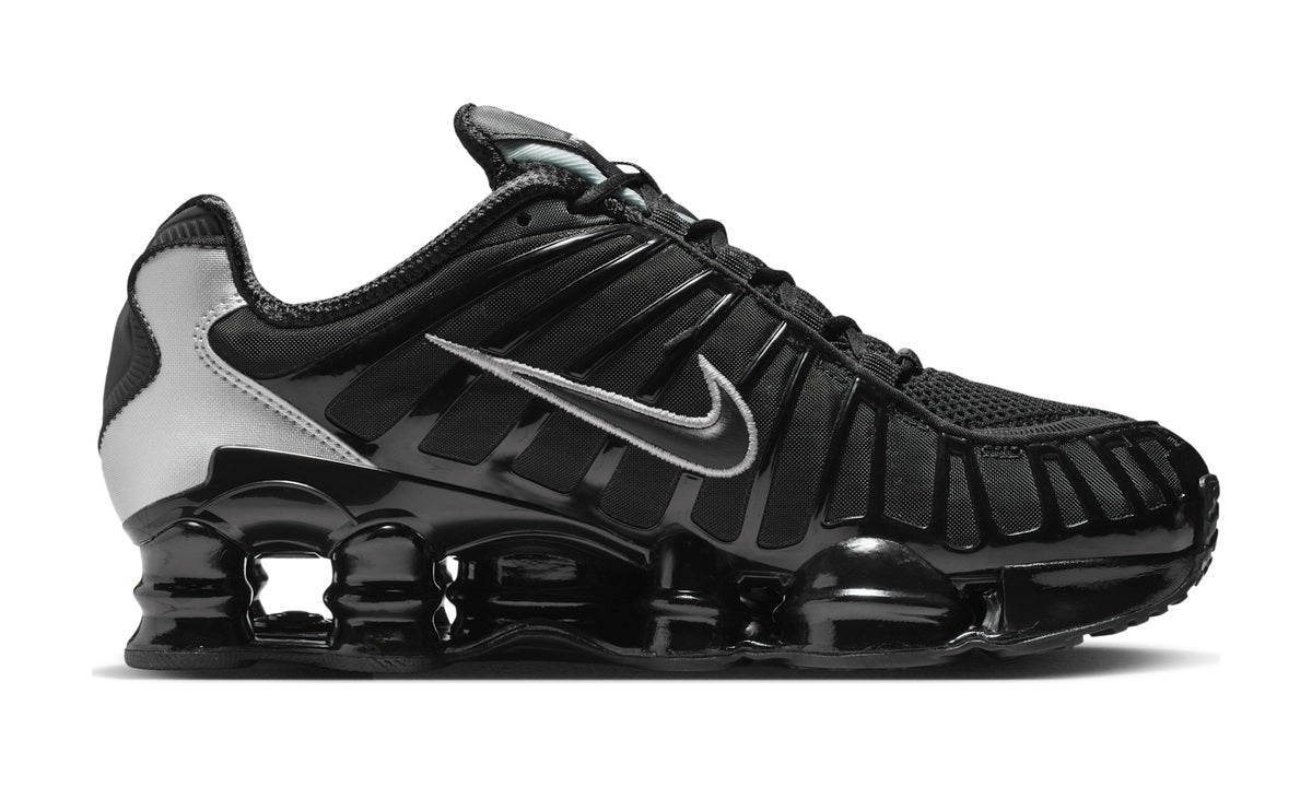 Nike Shox TL Black Metallic Silver (2026) (Women's) — vista 3