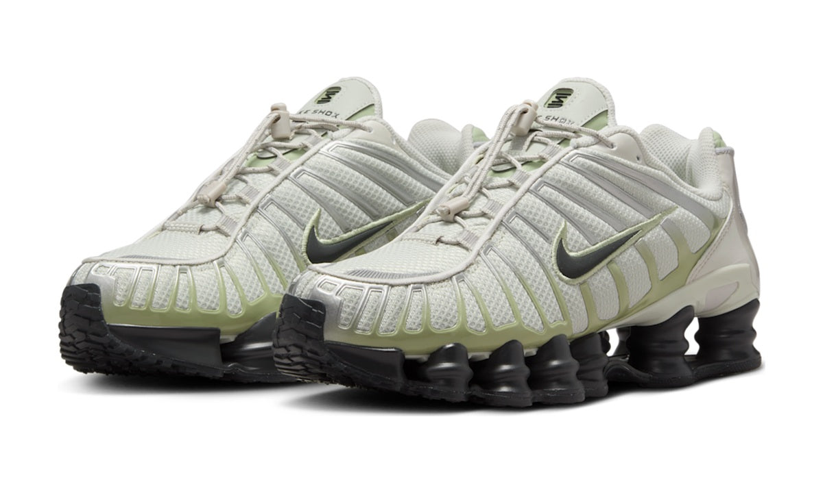 Nike Shox TL Olive Aura (Women's) — vista 2