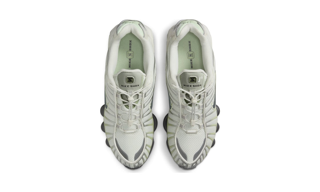 Nike Shox TL Olive Aura (Women's) — vista 3