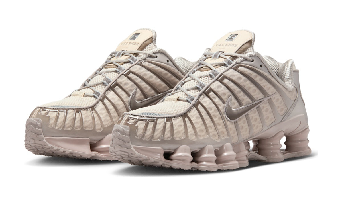Nike Shox TL Orewood Brown Cave Stone — vista 2