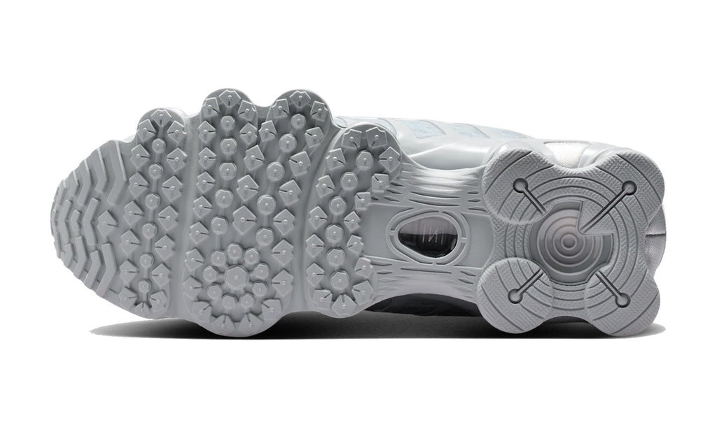 Nike Shox TL Wolf Grey Metallic Silver (Women's) — vista 3