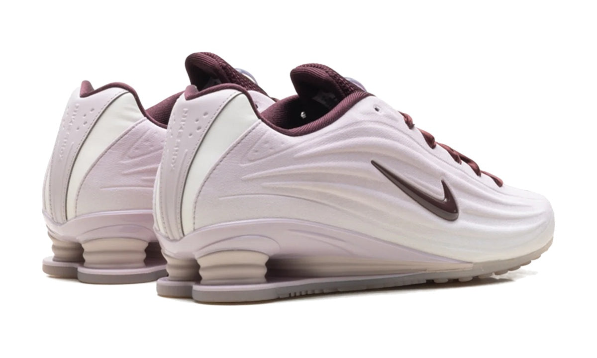 Nike Shox Z SE Particle Rose Burgundy Crush (Women's) — vista 3