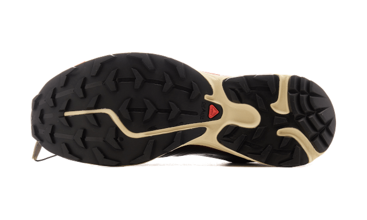 Salomon XT-4 Bitter Chocolate Mocha Mousse Fiery Red — vista suela
