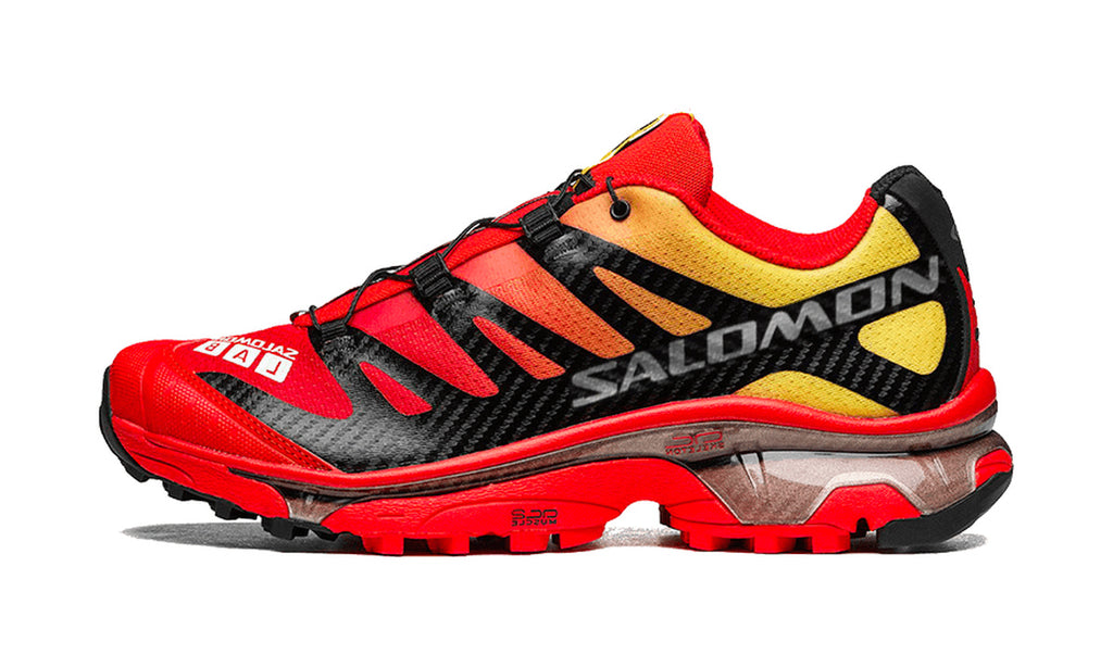 Salomon XT-4 OG Fiery Red Empire Yellow de perfil