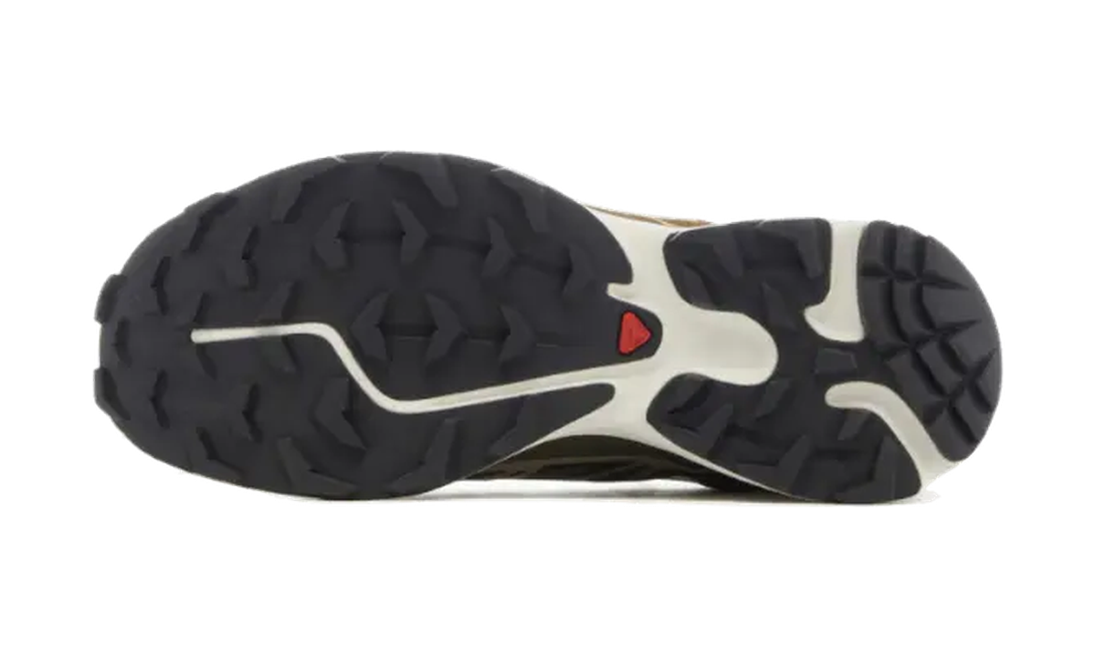 Salomon XT-6 Beluga Dull Gold — vista suela