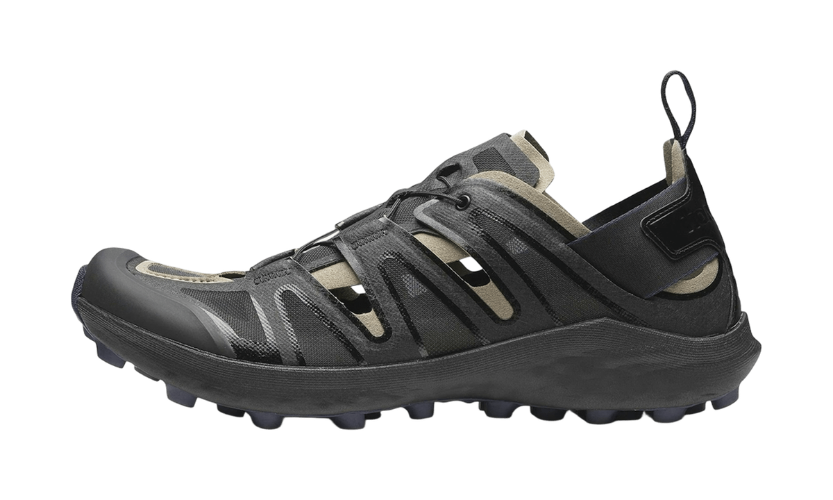 Salomon Udara Advanced Black Fallen Rock — vista perfil