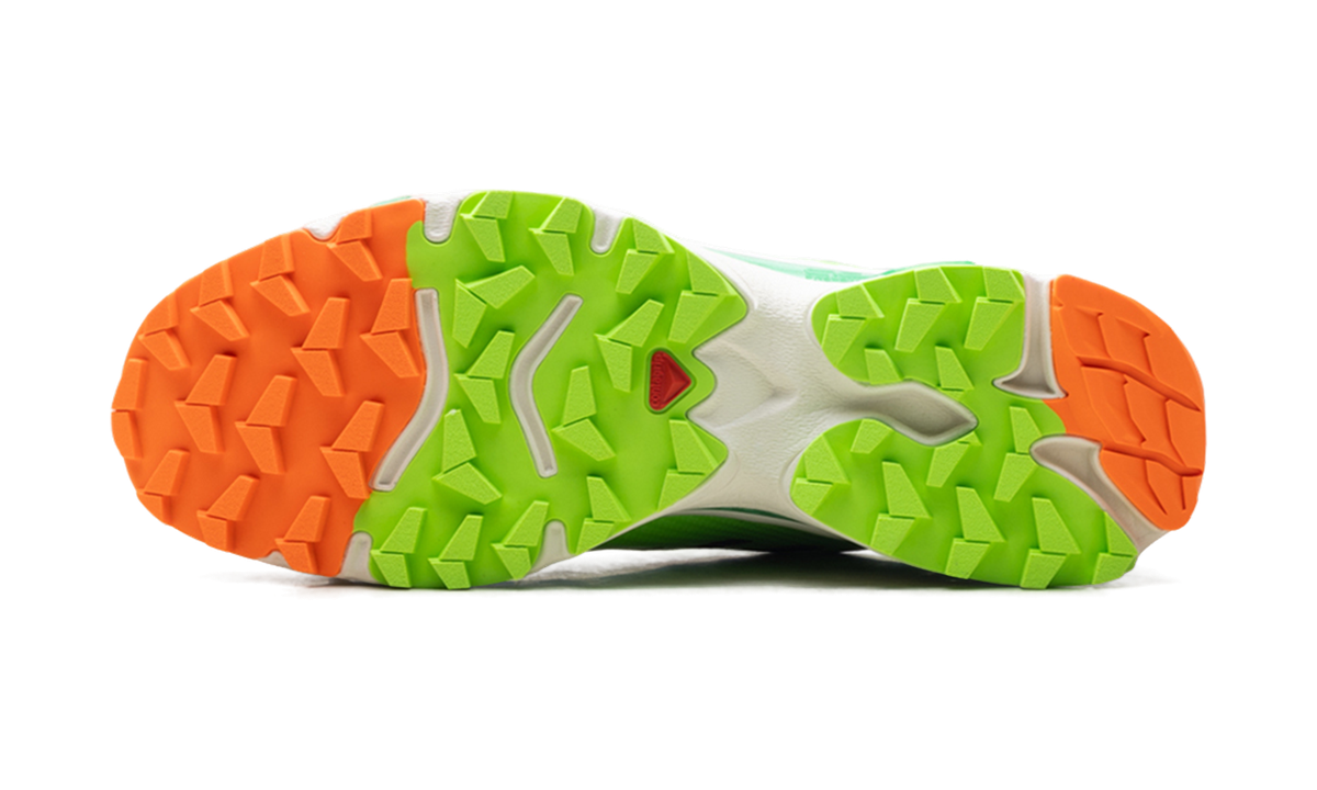Salomon XT-4 OG Feid Ferxxocalipsis — vista suela