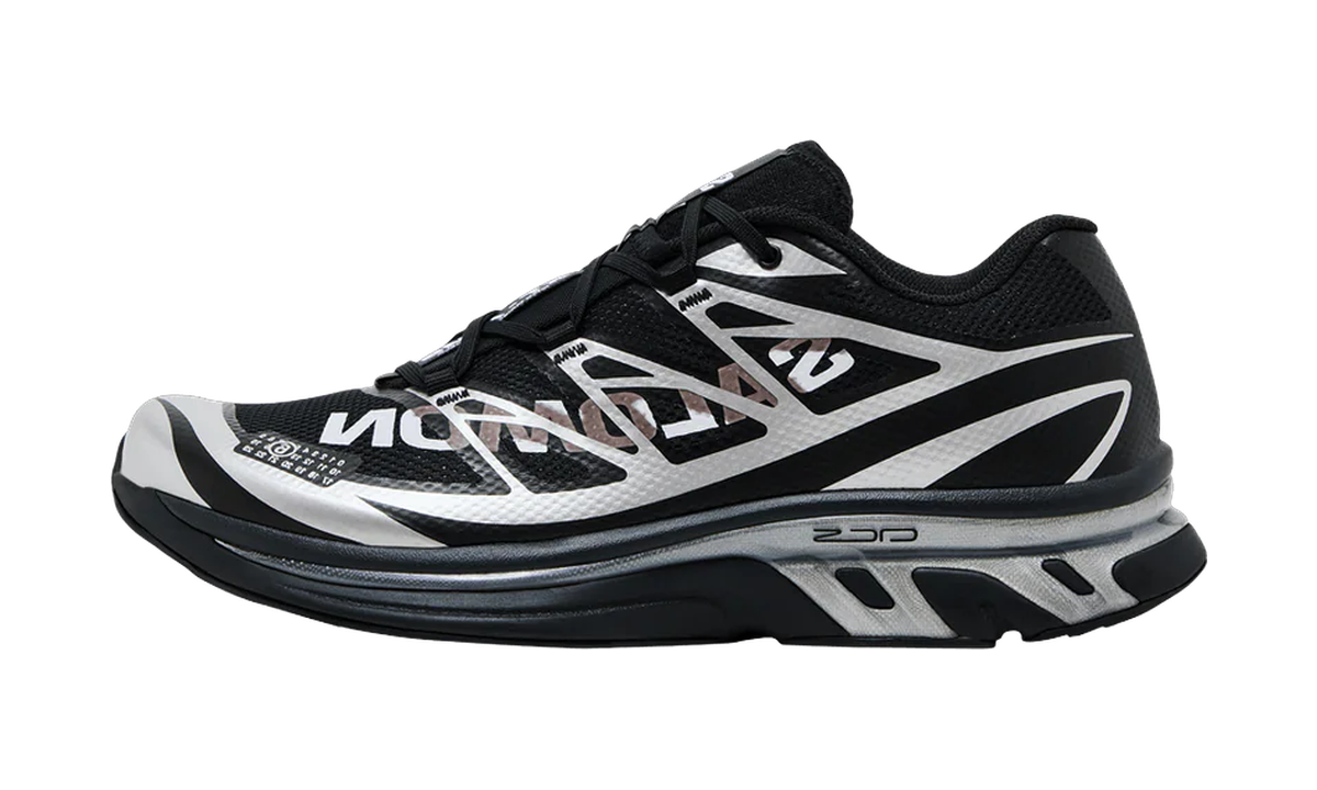 Salomon XT-MM-6 MM6 Maison Margiela Black Silver — vista perfil
