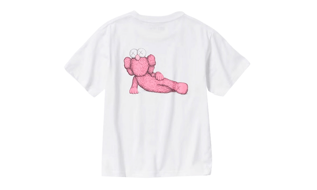 Uniqlo T-Shirt KAWS Pink Graphic